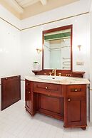 Piazza del Popolo Suite