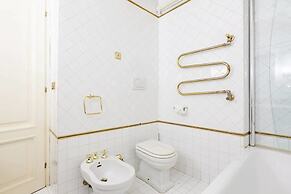 Piazza del Popolo Suite