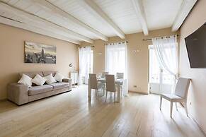 Piazza del Popolo Suite