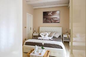 Piazza del Popolo Suite