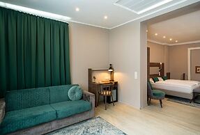 Arthotel ANA Liberty, Trademark Collection by Wyndham