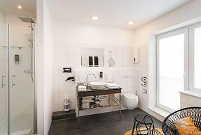 Arthotel ANA Liberty, Trademark Collection by Wyndham