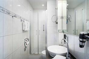 Arthotel ANA Liberty, Trademark Collection by Wyndham
