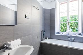 A World Aparts - 32 Calabria