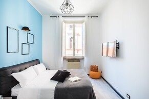 A World Aparts - 32 Modena