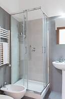 A World Aparts - 40 Sforza