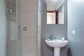 A World Aparts - 40 Sforza