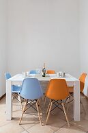 A World Aparts - 40 Sforza