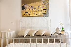 Via Laurina 40 Apartment