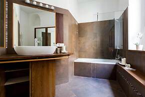 A World Apart - Trevi Apartments