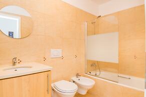 Akisol Tavira Paleto