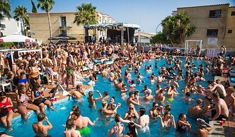 Pan Marie Apartments