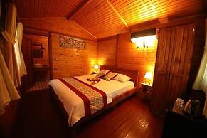 Eden Bungalows and Beach