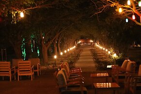 Eden Bungalows and Beach