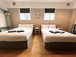 Central Cove Guesthouse