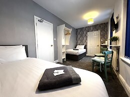 Central Cove Guesthouse