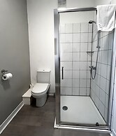 Central Cove Guesthouse