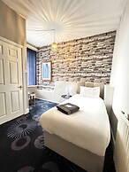 Central Cove Guesthouse