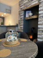 Central Cove Guesthouse