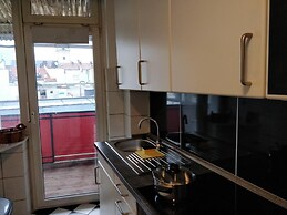 AVI City Burgplatz Apartments