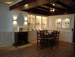 AVI City Burgplatz Apartments