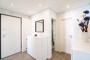 Akicity Graça Alure