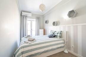 Akicity Graça Alure