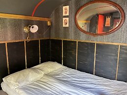 Grand Circus Hotel