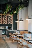 Empula Hotel & Residences