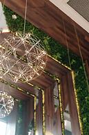 Empula Hotel & Residences