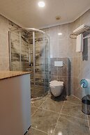 Empula Hotel & Residences