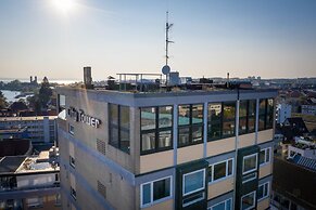 Skyhostel Friedrichshafen