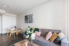 South Brisbane Funky 1 BED Parking Qsb027-18