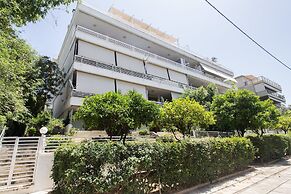 Seaside Secret by BluPine