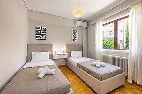 Seaside Secret by BluPine