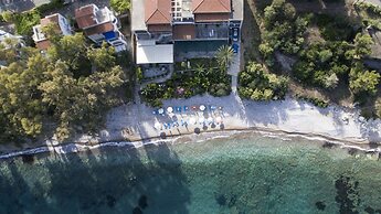 Grekis hotel & Apartments