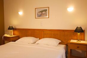 Grekis hotel & Apartments