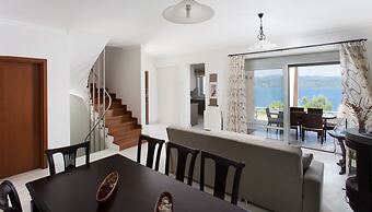 Luxury Villa for 6 Amazing Sea View Pool