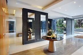 Opera Exclusive Apartments