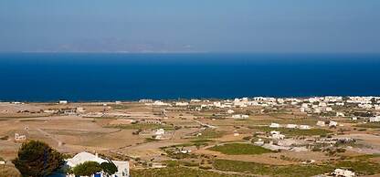 Art Villa Exogonia Santorini