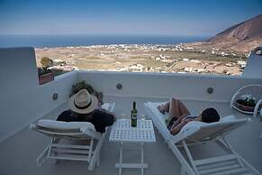 Art Villa Exogonia Santorini