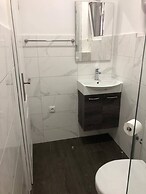 Rooms Radunica street