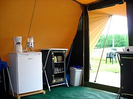 Camping La Croix Badeau Tentes équipées