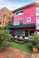 Living Hostal - Hostel