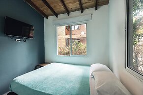 Living Hostal - Hostel