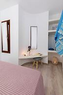 Arco Naxos Luxury Apartments