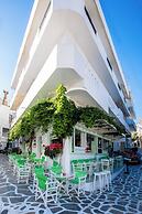 Arco Naxos Luxury Apartments