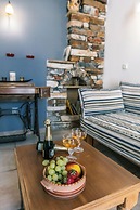 Arco Naxos Luxury Apartments