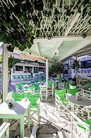 Arco Naxos Luxury Apartments