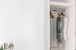 Arco Naxos Luxury Apartments